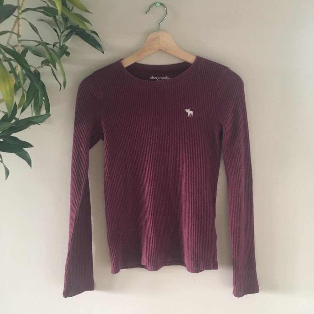 Abercrombie kids tee SIZE 13/14
